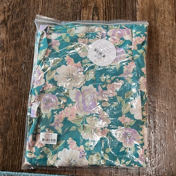 Stunning Open Back Dress - Picture 5 of 6